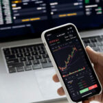 Nifty 50 and Sensex market chart showing intraday decline with global market indicators.