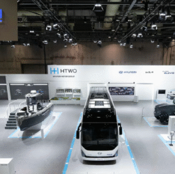 Hyundai Motor Group robotics and hydrogen energy task force with AI-powered factory concept using clean hydrogen energy