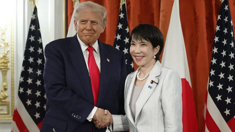 US President Donald Trump meets Japan’s Prime Minister during 2025 Tokyo trade talks following tariff negotiations