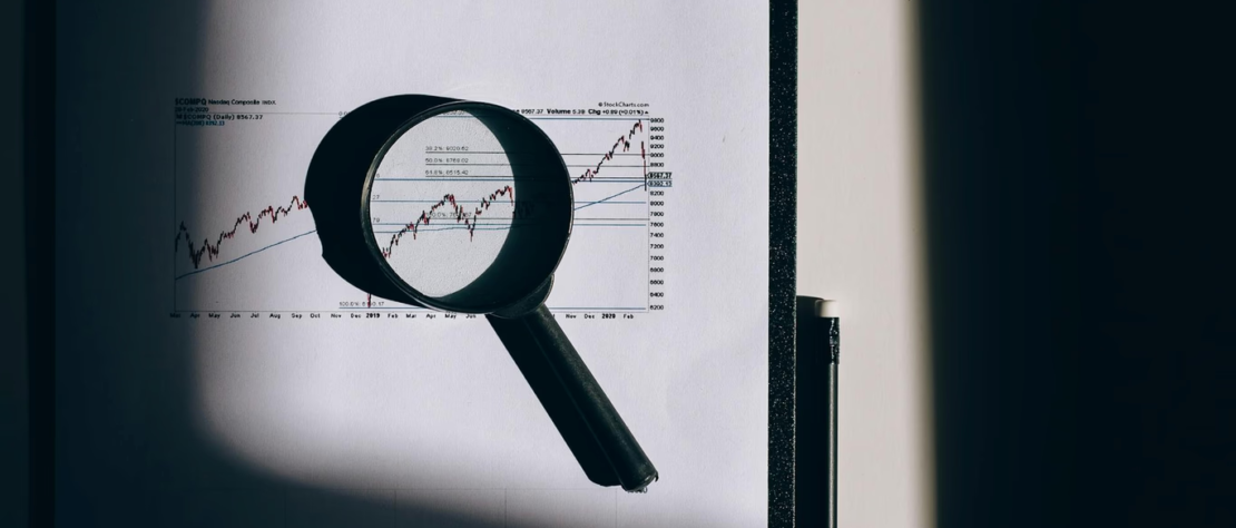 Global artificial intelligence investment surge in 2025 showing data centers, venture capital growth charts, and emerging tech hubs